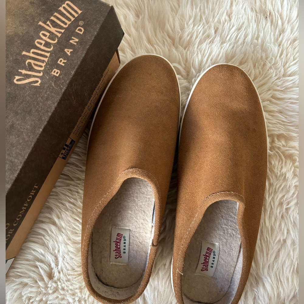 Staheekum shoes